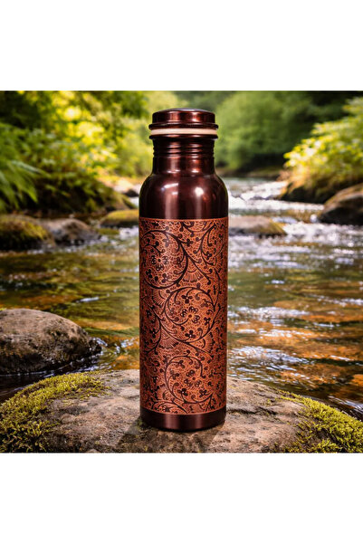 OEM Handcrafted Antique Copper Water Bottle with Traditional Engraving