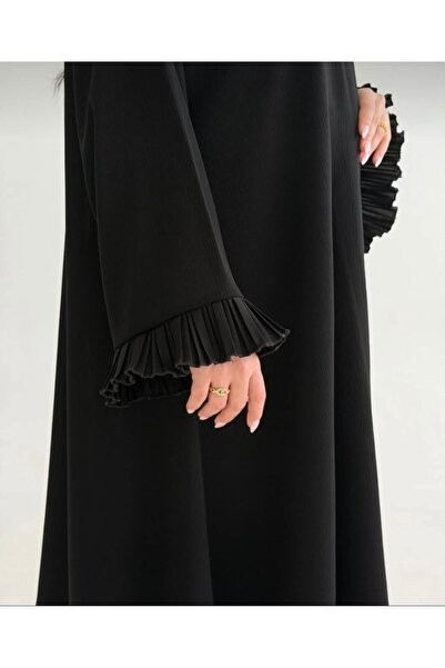 WAHAJ DRESSES Black Abaya with Linen and Wasarir Pleats