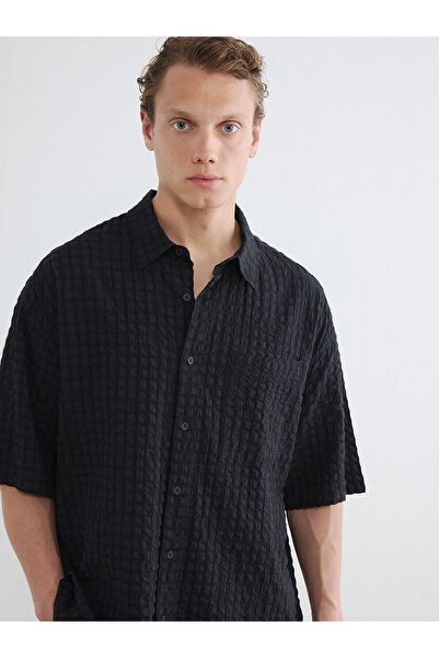 LC Waikiki Nevavm Regular Fit Men's Textured Shirt with Difference
