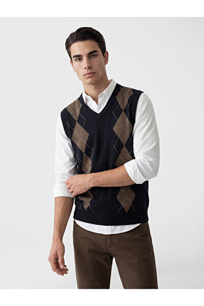 LC Waikiki Nevavm V-Neck Diamond Patterned Men's Knitwear Sweater