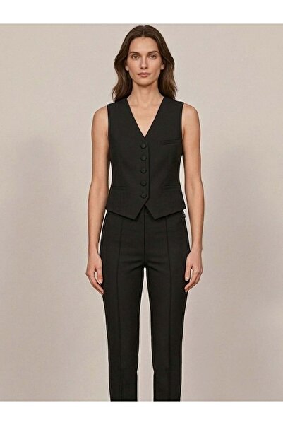 RİVUS Core Front Buttoned Vest with Belted Back and Pocket Detail - Black
