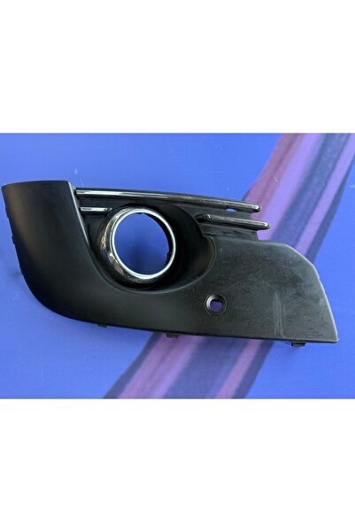 Peugeot 3008 Grila proiector dreapta bară față ani 2008-2013 cod 9685098077