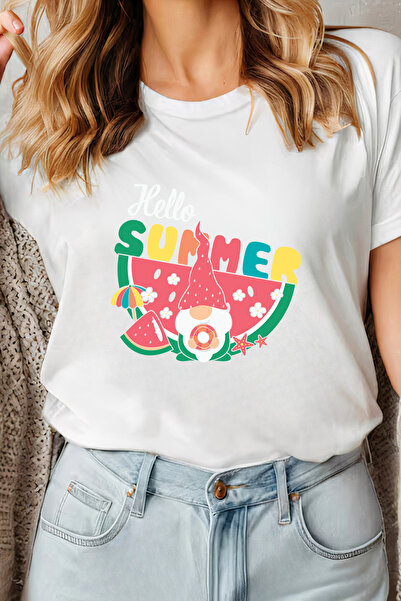 Sarah's Boutique Women's T-shirt – 100% cotton – Gnome Summer