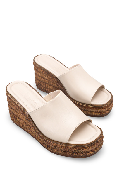 Riccon Vesper Rosa Women's Slippers 00121916 Beige Wrinkled Patent Leather