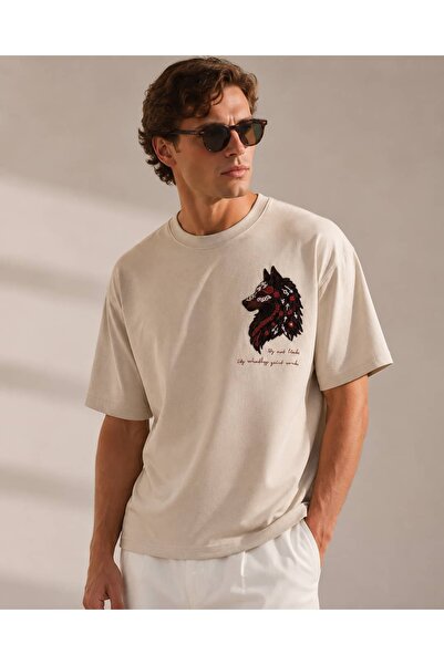 CANMODA Unisex Beige Oversize Wolf Figured Embossed Printed T-Shirt