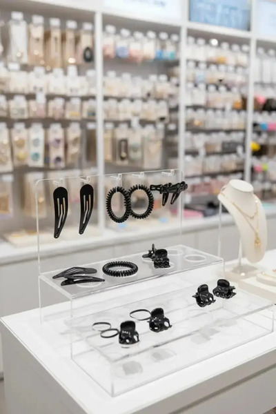 Miniso Licensed Black Colored 125 Piece Hair Clip Set 5 cm