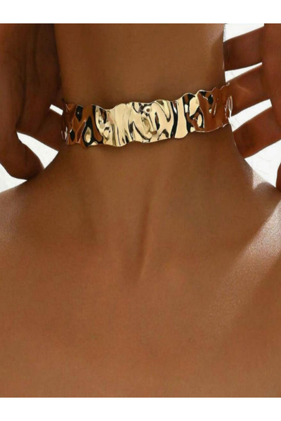 Take Two By Styli Hammered Metal Choker
