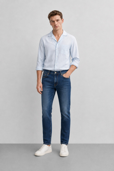 Safari Men's Regular Fit Pipe Leg Flexible Lycra Denim Jeans Andreas