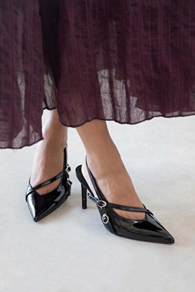STRASWANS Alba Women's Heeled Patent Leather Shoes Black