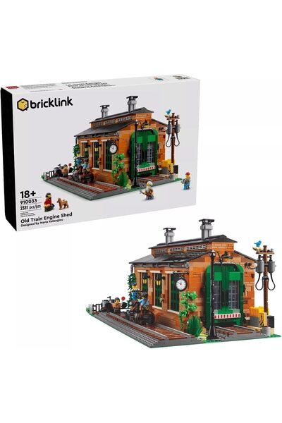 LEGO 910033 Old Train Engine Shed Building Kit - 2,331 Pieces - Detailed Work...