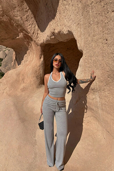 Siner Fashion طقم بلوزة وبنطلون نسائي باللون الرمادي مع ياقة هالتر مزينة بتفا...