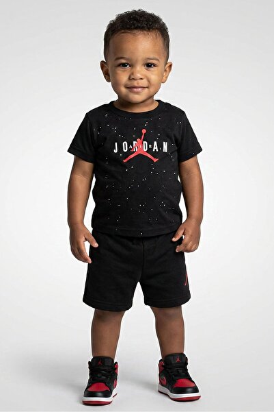 Nike Toddlers Boy 2 Pieces Short Sleeve T-Shirt And Shorts Set, Black