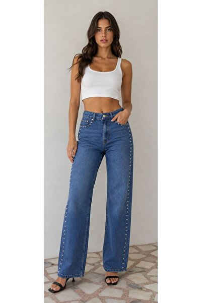 Ucajean بنطلون جينز نسائي من UCA JEANS باللون الأزرق بخصر مرتفع وتفاصيل حجرية...