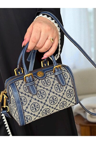 Generic Handbag and shoulder bag, high quality material, with accessories