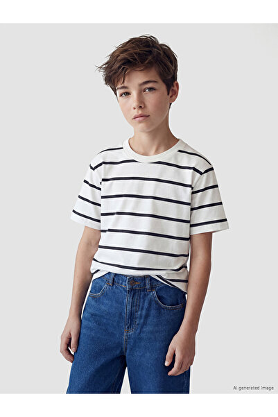 LC Waikiki Crew Neck Boys' T-Shirt Pack of 2