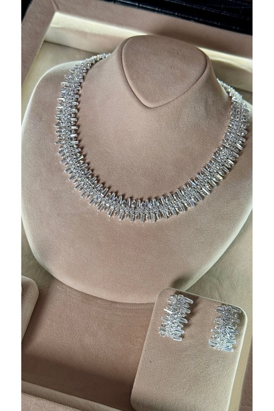 aviola jewelry طقم مجوهرات الزفاف من فلورا زيركون (قلادة، أقراط، سوار، وخاتم)