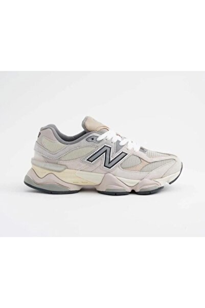 New Balance x Staud Casual Sneaker 9060 Beige/Light Gray