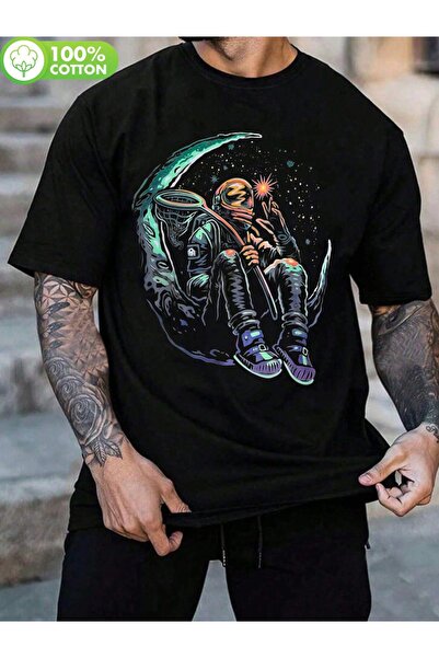 23 nisan Men'S Black T-Shirt 180GSM - Graphic Tee Featuring an Astronaut on a...