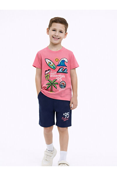 Victor and Jane By Styli طقم تي شيرت وشورت مطبوع عليه Boys Surf Essentials لل...