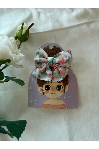 Curated By Amna Hair bow clip