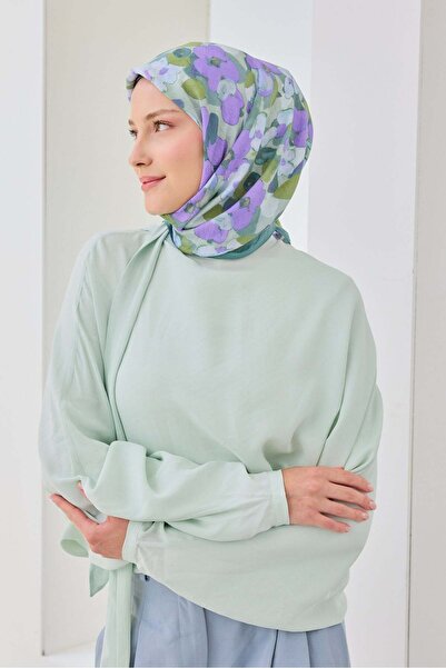 Silk Home وشاح فيلورا بنقشة الزهور باللون الأخضر النعناعي