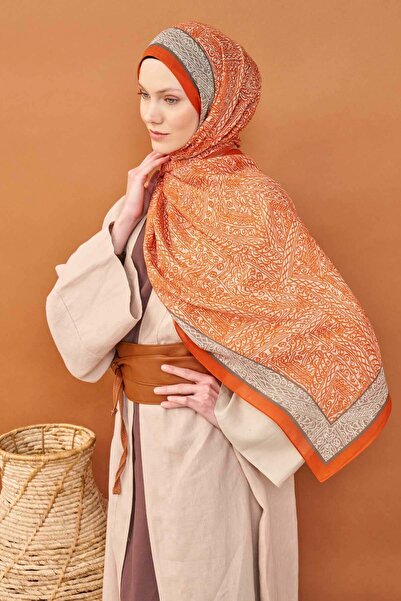 Silk Home شال ريفا بنمط تينسل غيبور باللون البرتقالي الفاتح
