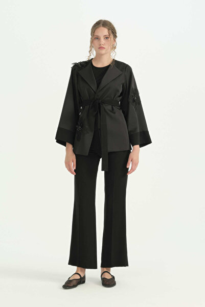 Nihan Stylish Belted Jacket with Embroidery Detail - Black