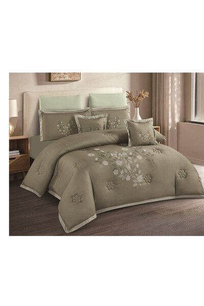 NAJMA Elegant Floral Embroidered Double Summer Quilt and Sheet Set. Microfibe...