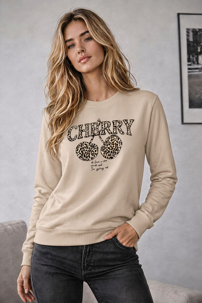 caddekombin Women's Leopard Cherry Cherry Printed Round Neck Long Sleeve Swea...