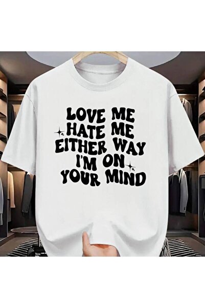 799 تي شيرت أبيض - تصميم جرافيك جريء بعبارة 'LOVE HATE ME EITHER WAY I'M ON Y...