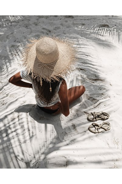sevyyco Natural Straw Tassel Wide Brim Women's Beach Hat