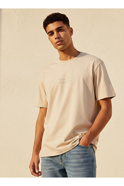 FAV Youth Regular Fit Crew Neck Short Sleeves Slogan Print T-shirt