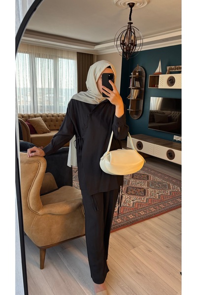 Beray Yandan bağlamalı tesettür pantolonlu alt üst takım