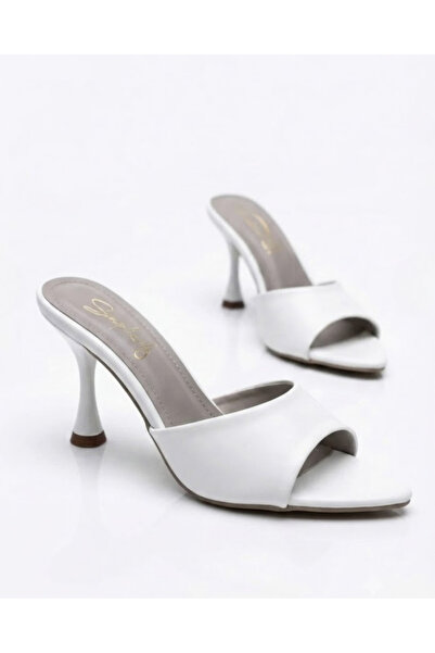 Enes Ayakkabıcılık Women's 9 cm pointed toe strap classic heeled slippers