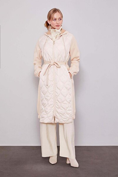Levidor Beige Cashmere Detailed Quilted Coat