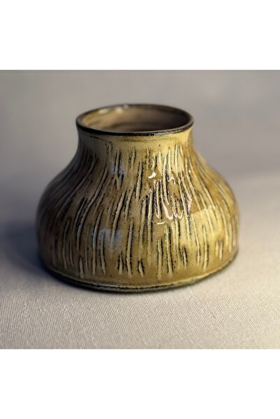 WOODGRAIN_El Yapımı Stoneware Dekoratif Vazo – Çizgi Dokulu Modern Vazo