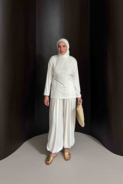 Melike Tatar طقم أساسي مبطن مع أربطة 83-7004
