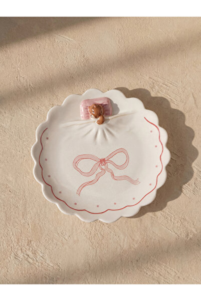 LC Waikiki Bow Figured Ceramic Plate 18 cm