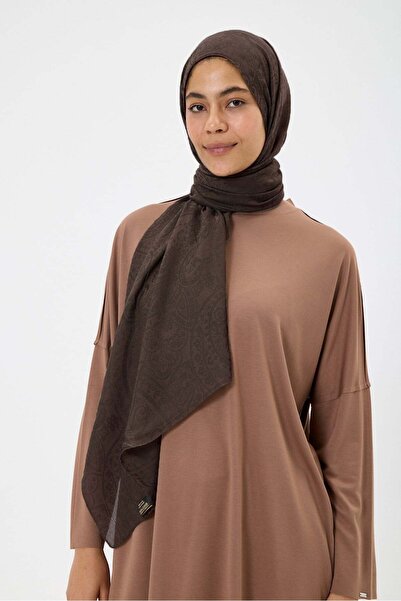 Invee Traces shawl bitter coffee