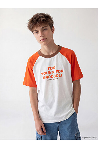 LC Waikiki Esvab • Modern & Distinctive Zero Roba Collar Slogan Printed Boys'...
