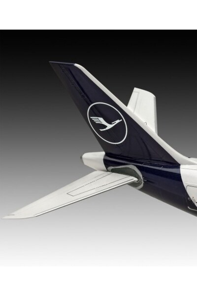 NO BRAND 1:144 Avion Airbus A330-300 Lufthansa - Revell 03816