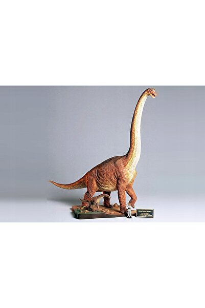 TAMIYA 1/35 Dioramă cu dinozaur Brachiosaurus 60106
