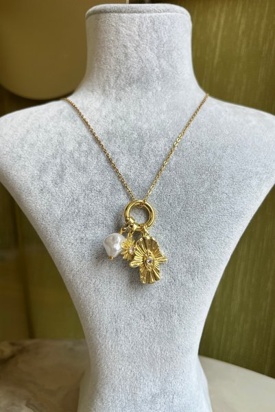 ASULIA Steel Charm Necklace with Hand and Pearl Detail