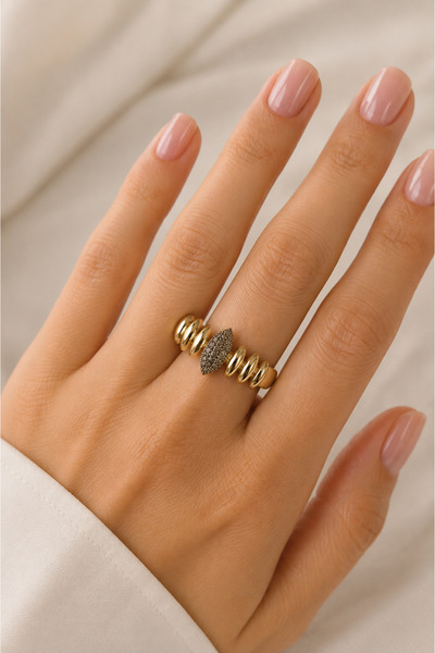Belasso Vip Gold Color Smoked Zircon Stone Eye Model Women's Ring