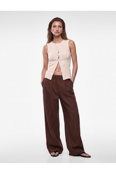Koton Vestă Bürümcük Fabric cu slim fit nasturi guler rotund