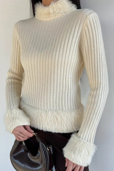 Aryena Cream Women's Bearded Knitwear Sweater