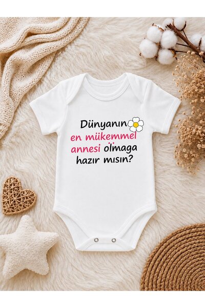 Dünyanın En Mükemmel Annesi Olmaya Hazır Mısın Yazılı Bebek Zıbını – Anne Adayına Sürpriz Bebek Body