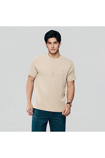 Giordano Men’s Slim Cotton Crew Neck Signature Print Tee