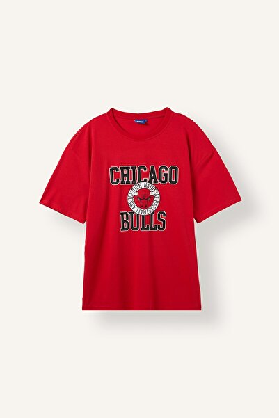 DeFacto Nba Chicago Bulls Oversize Crew Neck Short Sleeve T-Shirt H8269Ax26Au