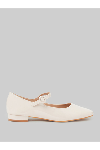 Styli Off-White Buckle strap Mary Jane Flats